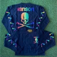 VANSON  クロスボーンSkull レインボー刺繍&オーロラ箔プリント 天竺長袖Tシャツ