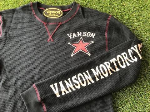 VANSON アイレットサーマル長袖Tシャツ BLK