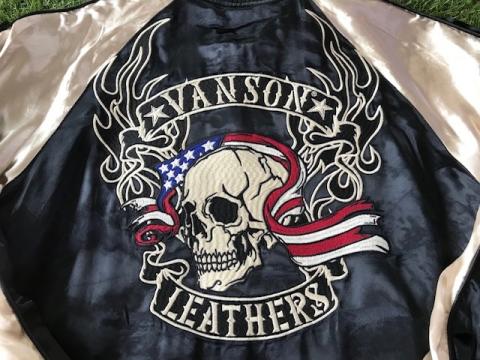 VANSON フライングスカル&LOGO×ファイヤーパターン　レーヨンサテンリバーシブルスカジャン